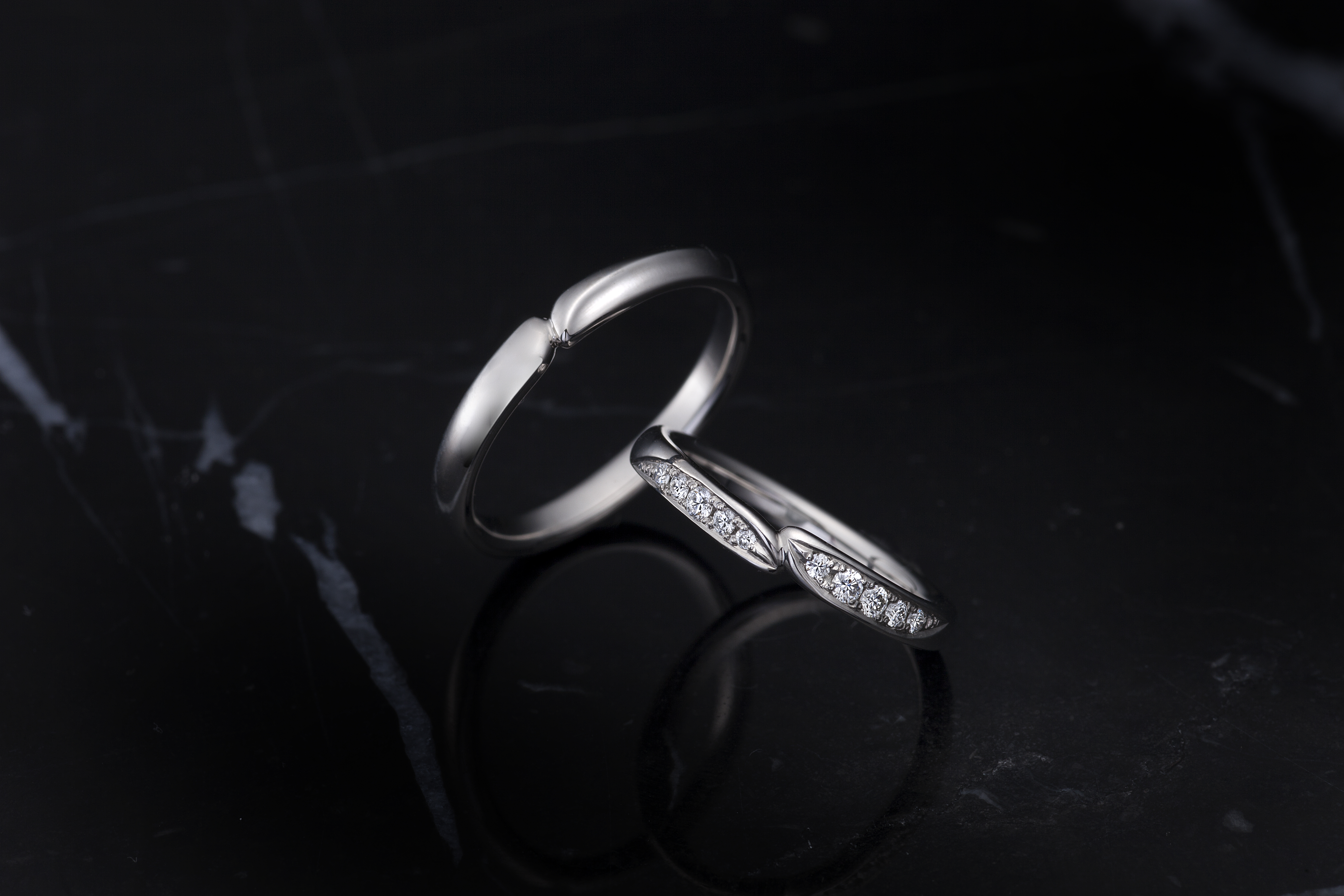 結婚指輪　ボリューム感　王道　エクトゥーロ