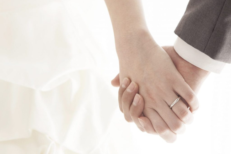 結婚指輪は毎日身につけるもの。でも”ときめくジュエリー”でもいい。