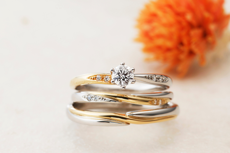 アンティーク調のコンビリングが揃う婚約指輪・結婚指輪のブランドAMOUR AMULET（アムールアミュレット）