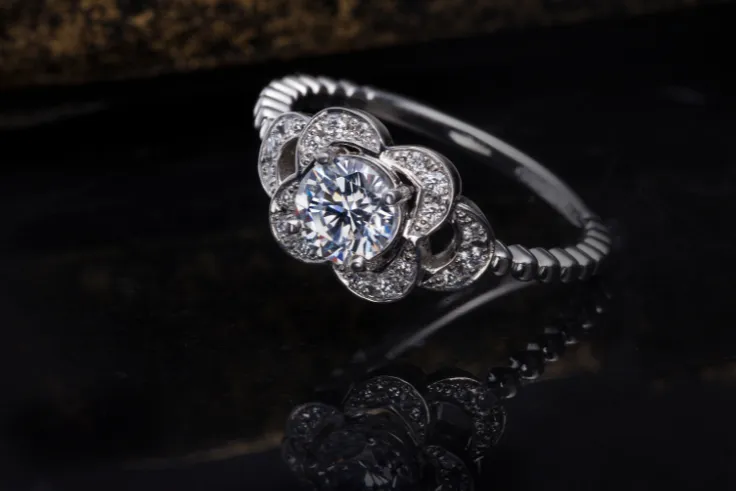 0.5カラット以上の婚約指輪が欲しい!
