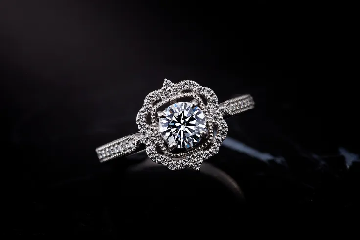 0.5カラット以上の婚約指輪が欲しい!