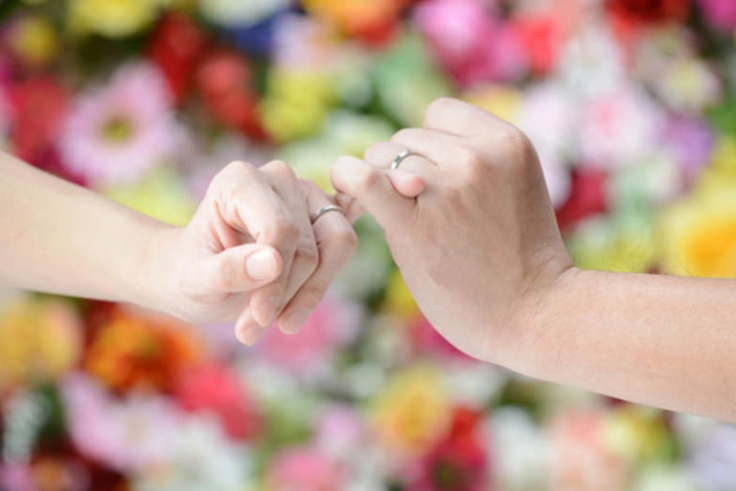顔合わせの準備、婚約指輪や結婚指輪はいる？
