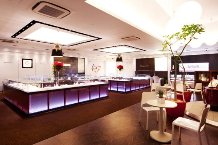 関西・大阪最大級のジュエリーショップ"garden 本店"