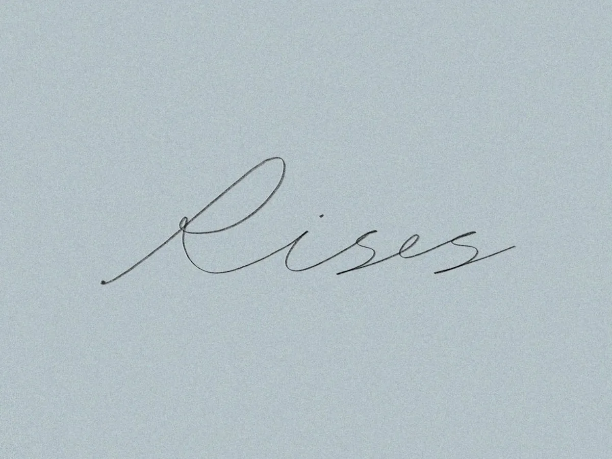 Rises（ライズ）