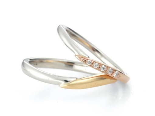 エンゲージリング　マリッジリング　セットリング　プラチナ　K18ゴールド　ピンクゴールド　イエローゴールド　ホワイトゴールド　ダイヤモンド　結婚指輪　婚約指輪　コンビネーションリング　コンビリング　おしゃれ　シンプル　重ね付け ハーフエタニティ　ハーフエタニティリング 記念日　ペアリング　細身の結婚指輪