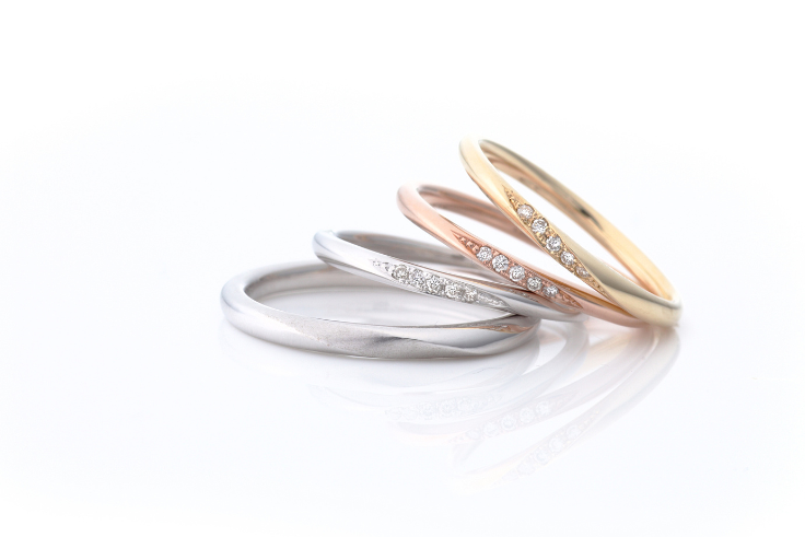 細身の結婚指輪　エンゲージリング　マリッジリング　セットリング　プラチナ　K18ゴールド　ピンクゴールド　イエローゴールド　ホワイトゴールド　ダイヤモンド　結婚指輪　婚約指輪　コンビネーションリング　コンビリング　おしゃれ　シンプル　重ね付け ハーフエタニティ　ハーフエタニティリング 記念日　ペアリング