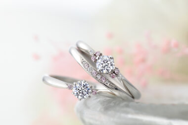 憧れのピンクダイヤモンドを婚約指輪に！