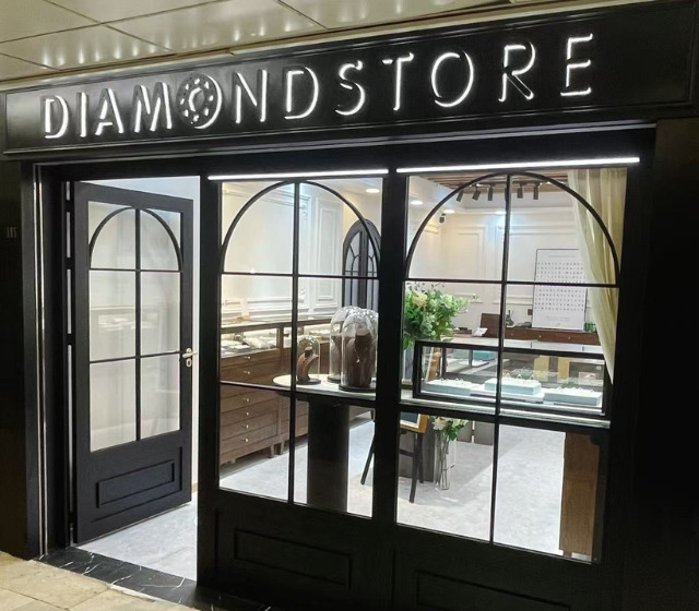 diamond store 店舗写真